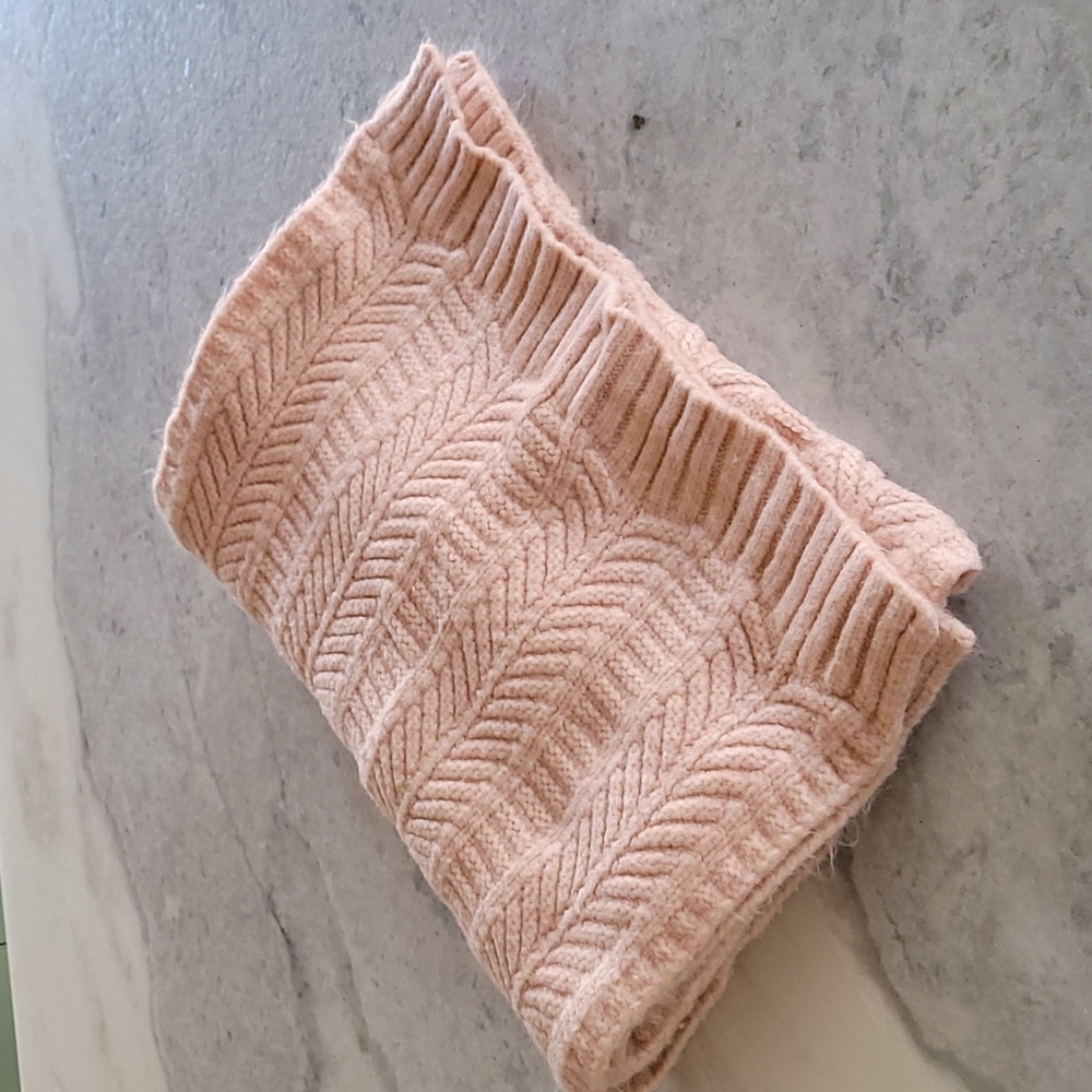 Love & Lore pink chevron cozy scarf